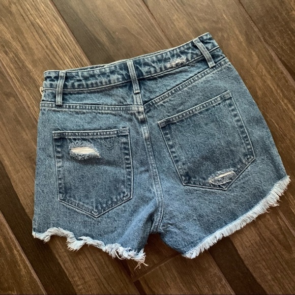 NWT Show Me Your Mumu Arizona High Waisted Cut Off Shorts Out of the Blue Sz 24 - Picture 9 of 12